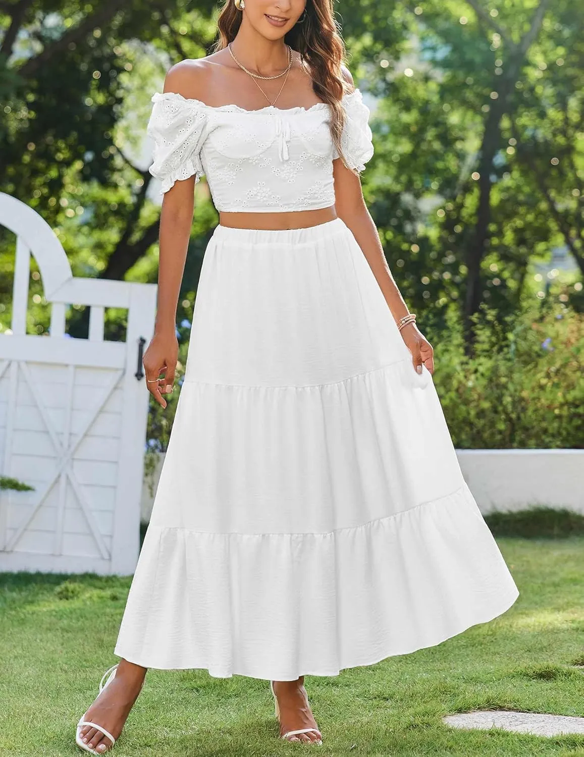 Zeagoo Skirts for Women Summer Boho Casual Maxi Flowy Elastic High Waist A-Line Tiered Swing Floral Long Skirts with Pockets